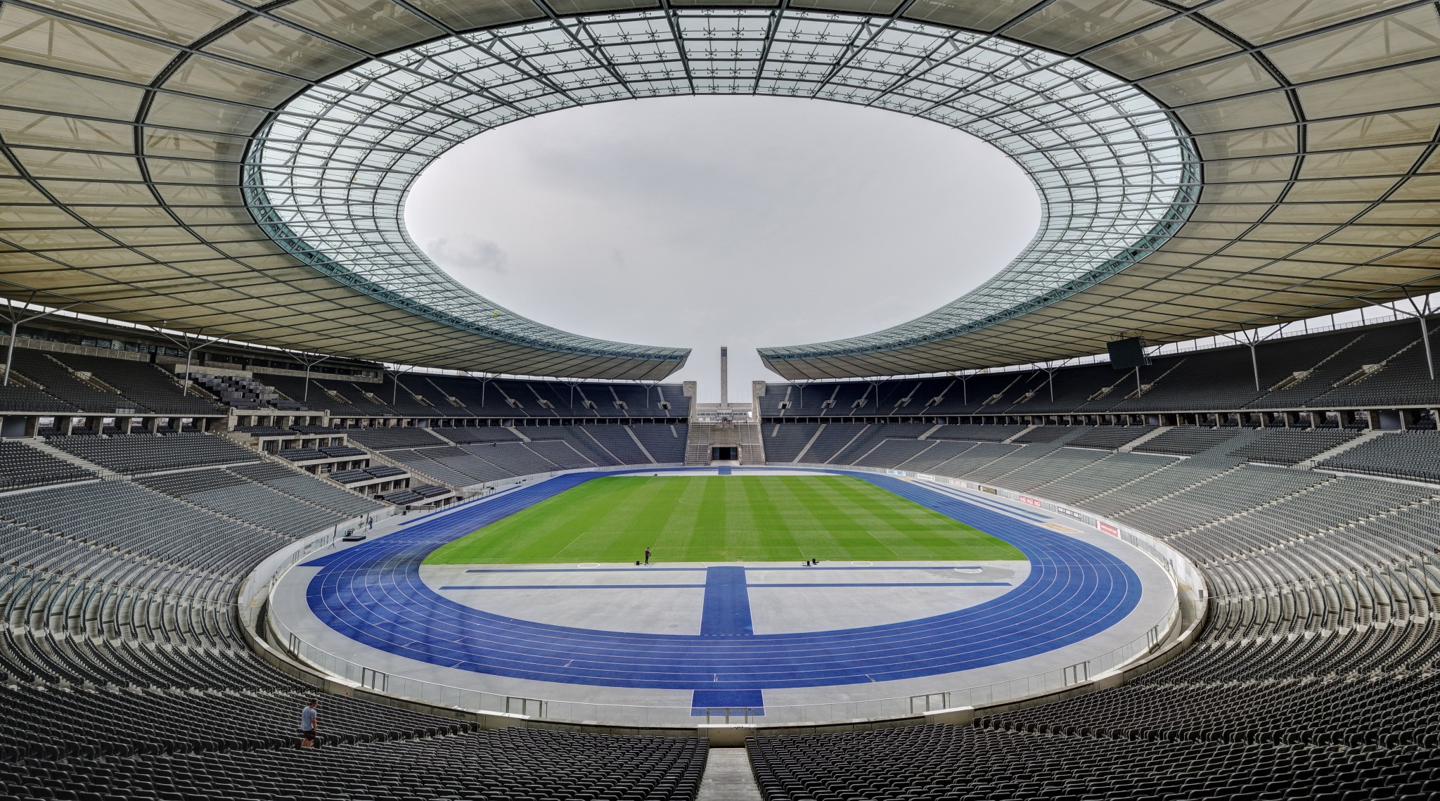 D6A_9439_40_41_fused_2048