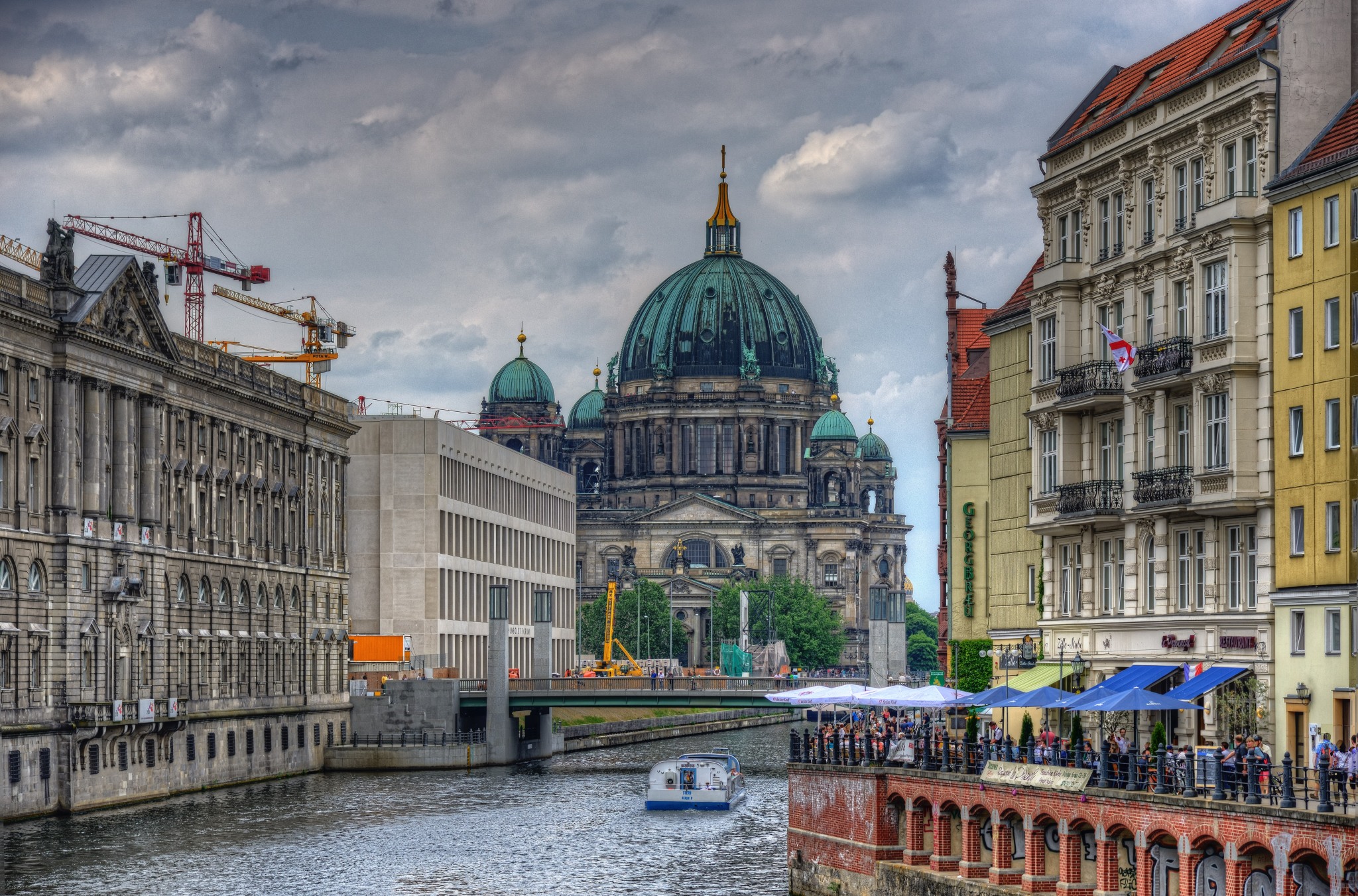 D6A_9851_2_3_tonemapped_2048